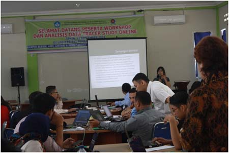 workshop-dan-analisis-data-tracer-study-online-oleh-kopertis-wilayahi-sumatera-utara-dilaksanakan-di-universitas-pembangunan-panca-budi-unpab-medan_6.jpg