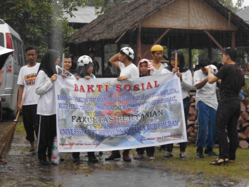 bakti-kampus-mahasiswa-fakultas-pertanian-kebun-percobaan-gelugur-rimbun-desa-sampe-cita-kec-kutalimbaru_48.jpg