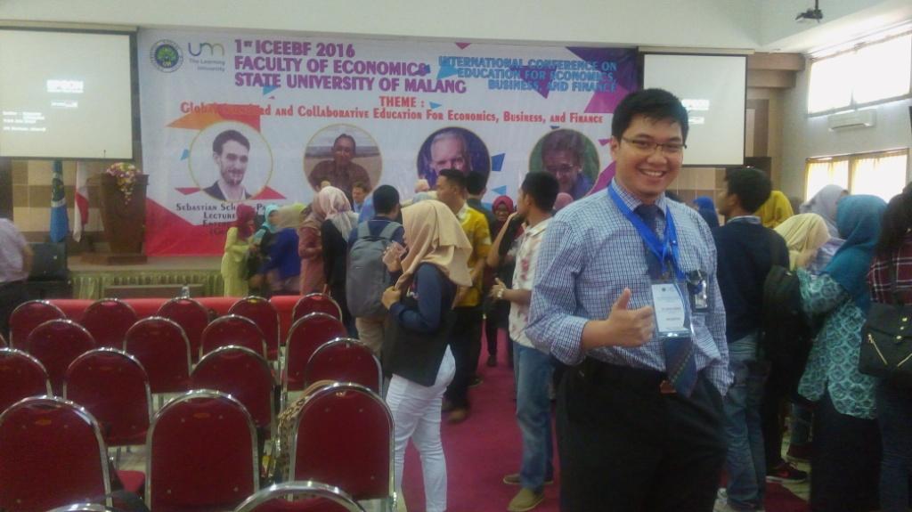 dosen-universitas-pembangunan-panca-budi-diundang-menjadi-pemakalah-pada-the-international-conference-on-education-for-economics-business-and-finance-iceebf-2016-di-universitas-negeri-malang_69.jpg