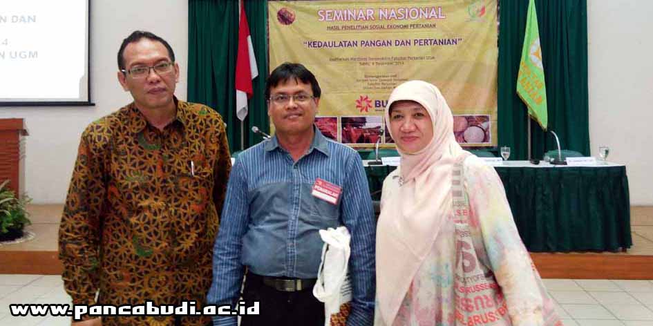 dr-sarim-menjadi-pemakalah-dalam-seminar-nasional_53.jpg