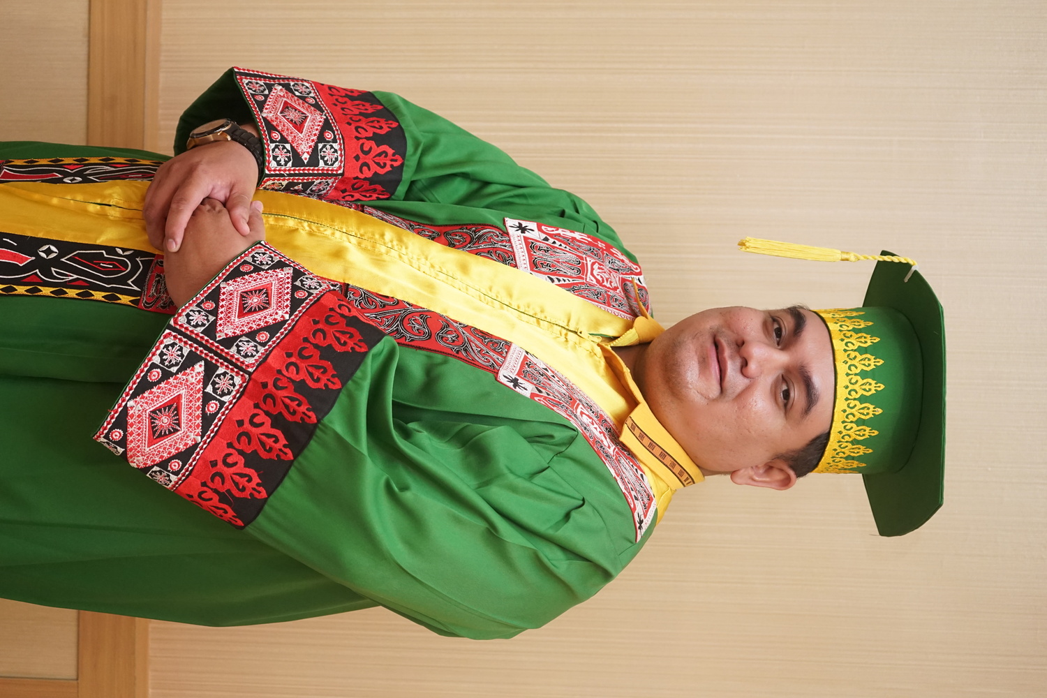 Dr. T. Riza Zarzani, S.H., M.H