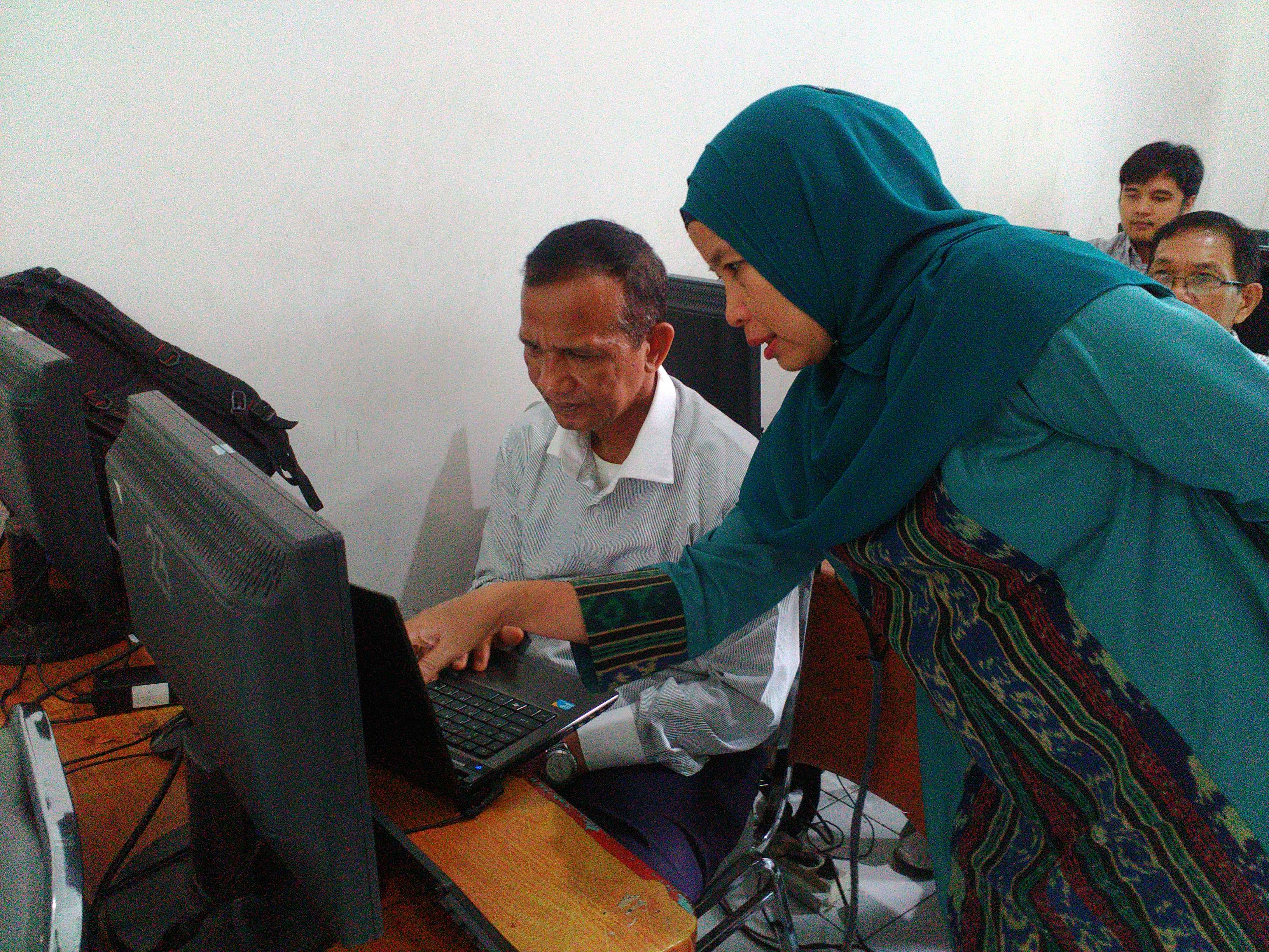 elearning-unpab-adakan-pelatihan-bagi-dosen_61.jpg