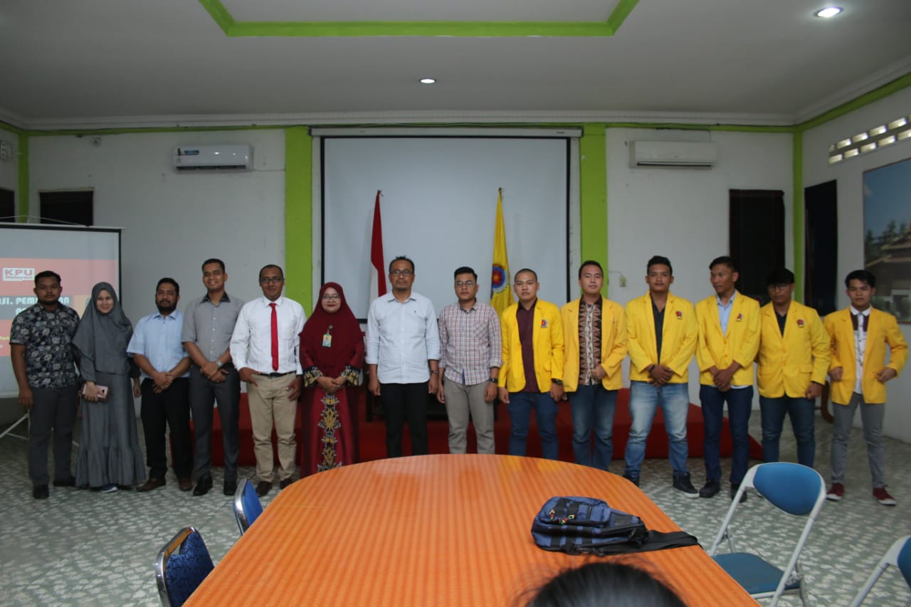 Kuliah Umum Dari KPU Sumut kuliah-umum-dari-kpu-sumut_66.jpg