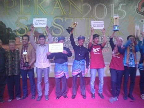 mahasiswa-unpab-juara-ii-lomba-berbalas-pantun-tingkat-provinsi_4.jpg