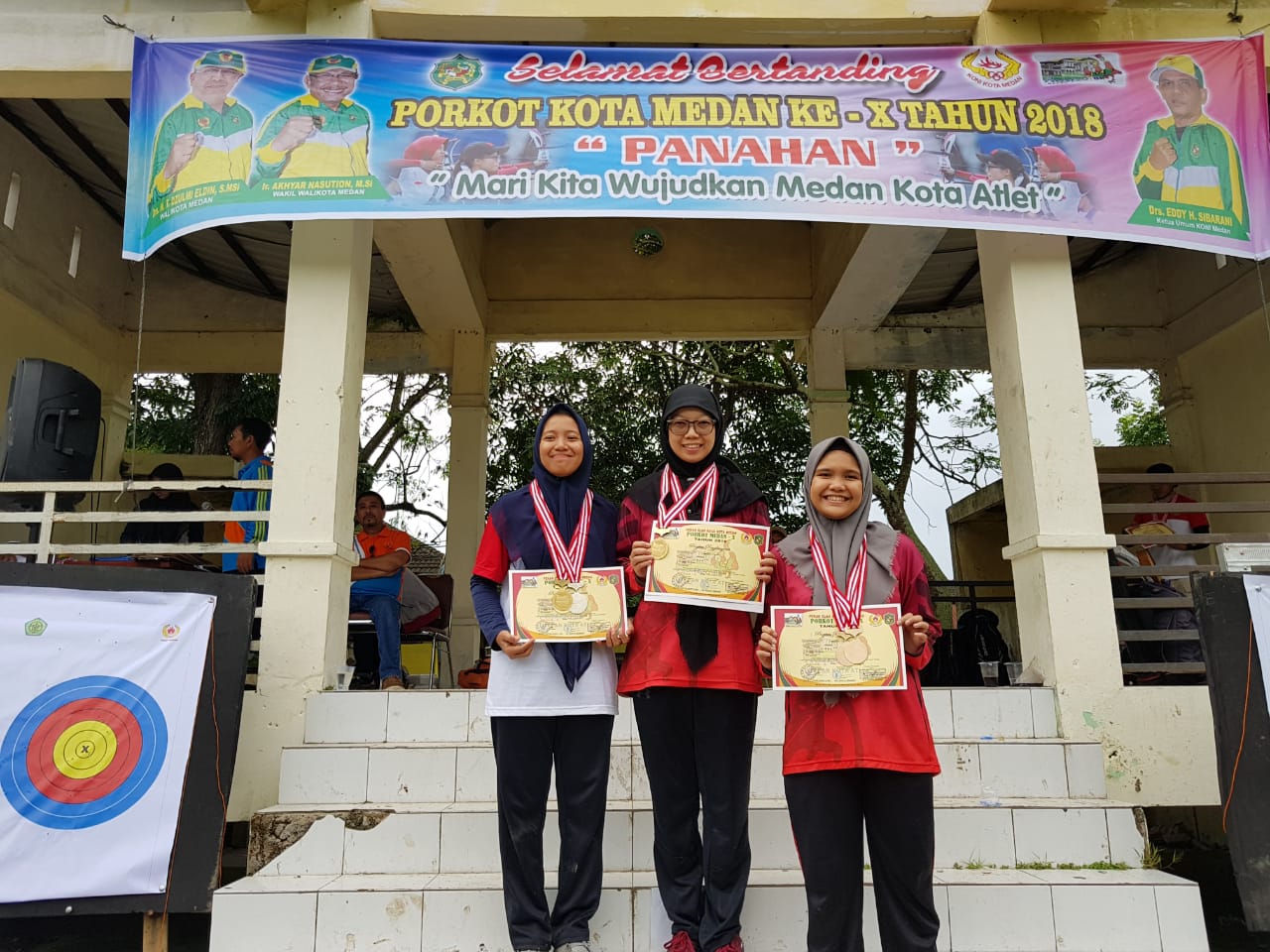 mahasiswa-unpab-juara-iii-porkot-cabor-panahan_40.jpg