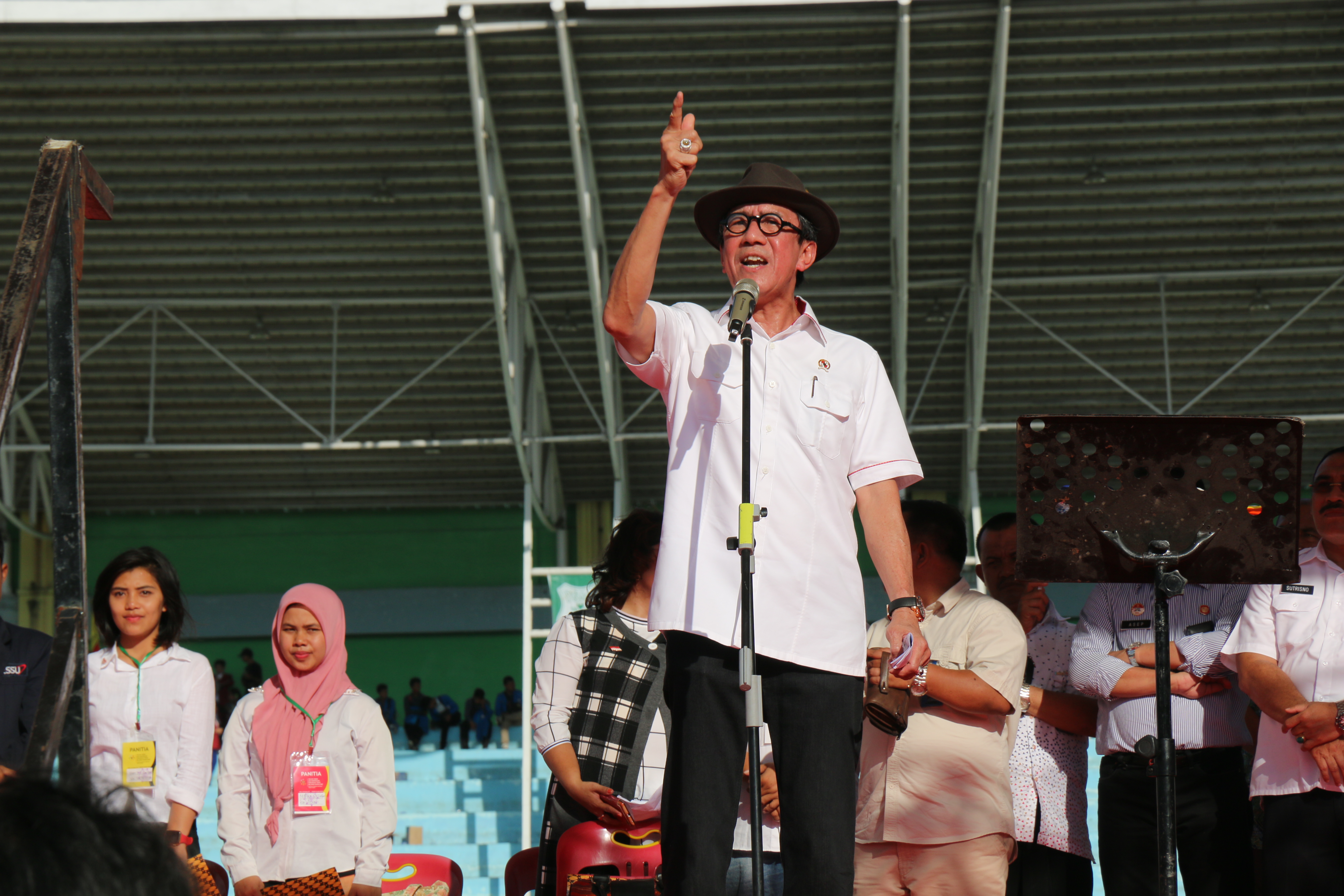 mahasiswai-unpab-ikut-serta-dalam-kuliah-akbar-bersama-mentri_70.jpg