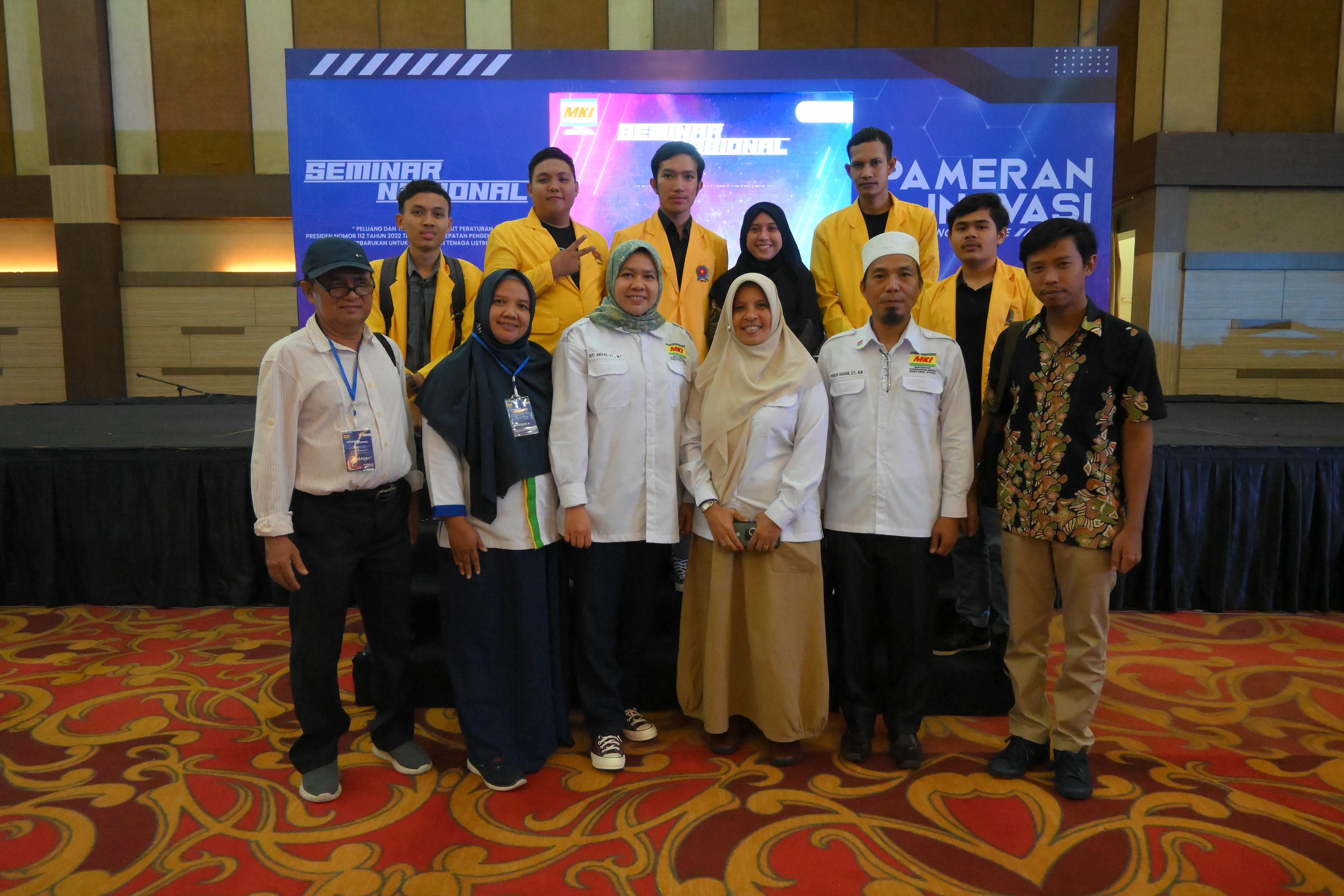 mendukung-penuh-wujudkan-net-zero-emission-2060-civitas-akademika-unpab-hadiri-seminar-nasional-dan-pameran-inovasi-electrifying-lifestyle_9.jpg
