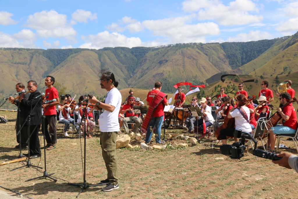 penandatanganan-moa-lppm-unpab-dengan-bappeda-samosir-dan-geopark-kaldera-toba_20.jpg