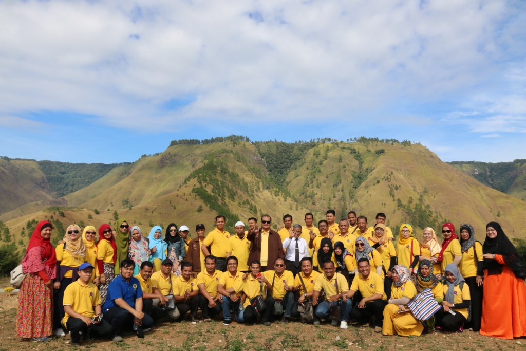 penandatanganan-moa-lppm-unpab-dengan-bappeda-samosir-dan-geopark-kaldera-toba_83.jpg