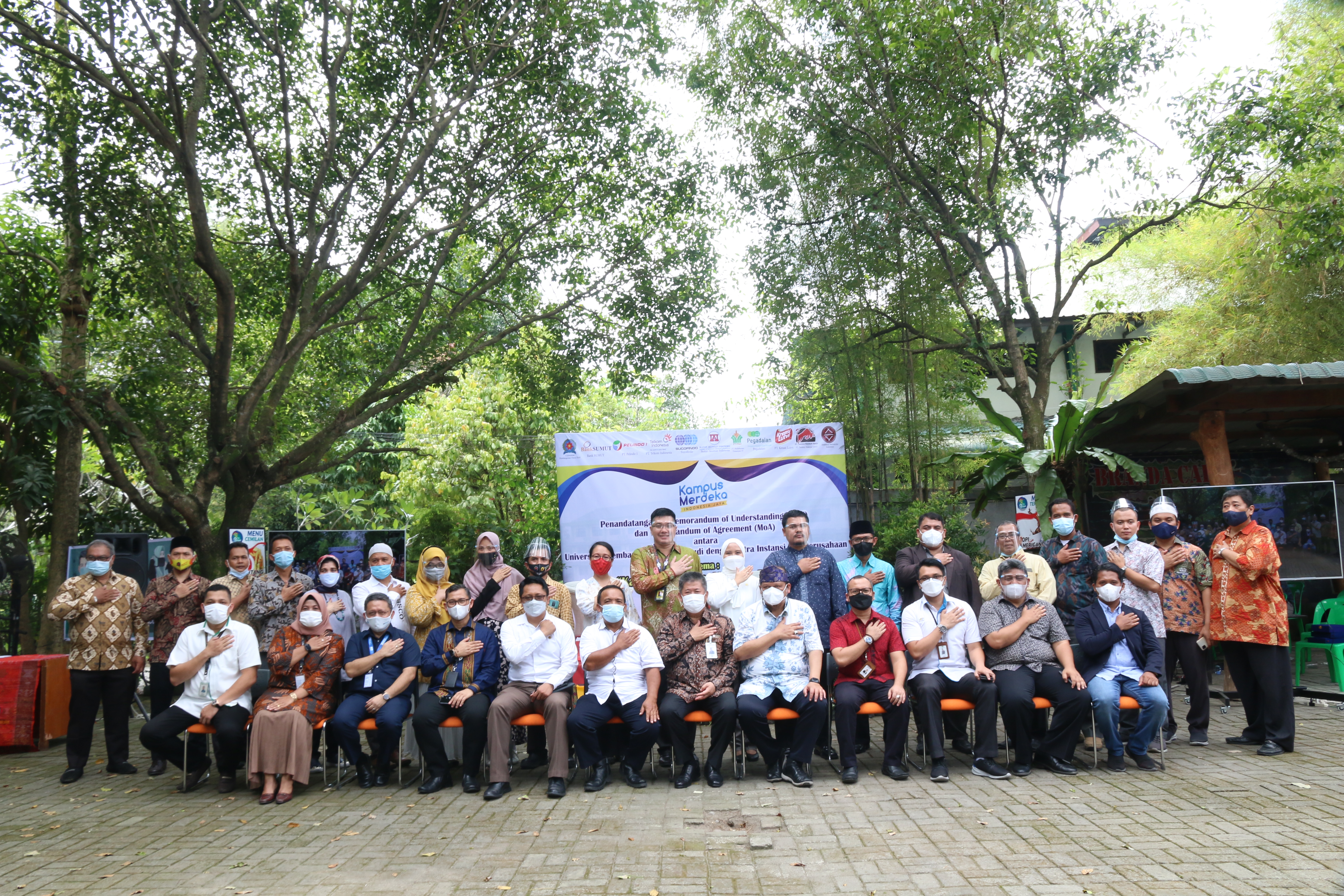 penandatanganan-mou-dan-moa-universitas-pembangunan-panca-budi-bersama-mitra-instansi-dan-perusahaan_33.jpg