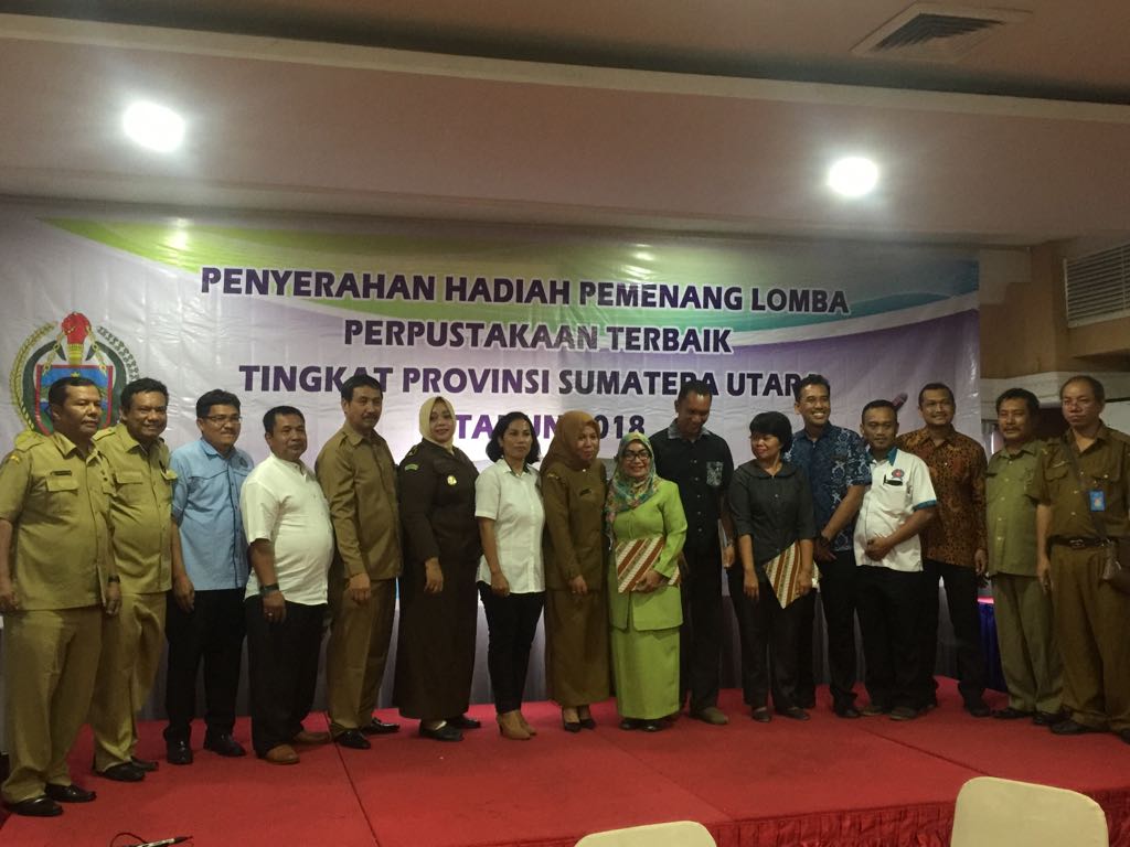 perpustakaan-unpab-meraih-peringkat-ii-dalam-ajang-perpustakaan-terbaik-di-pts-di-sumut_98.jpg