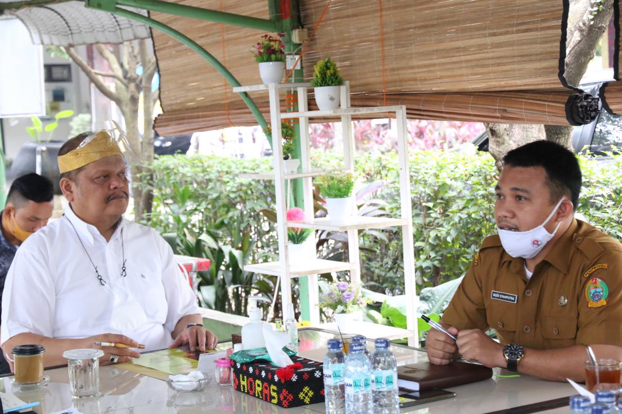 Rektor Unpab Hadir Dalam Kegiatan Silatuhrami Bersama Dengan Ketua UPT. Kebakatan Olahraga Dispora Provinsi Sumatera Utara rektor-unpab-hadir-dalam-kegiatan-silatuhrami-bersama-dengan-ketua-upt-kebakatan-olahraga-dispora-provinsi-sumatera-utara_28.jpg