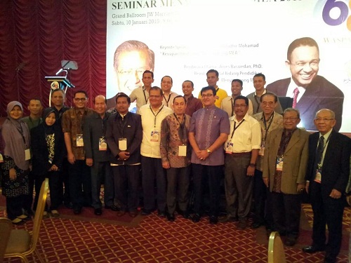 Rektor UNPAB Ikut Seminar Menyongsong MEA 2015 rektor-unpab-ikut-seminar-menyongsong-mea-2015_27.jpg