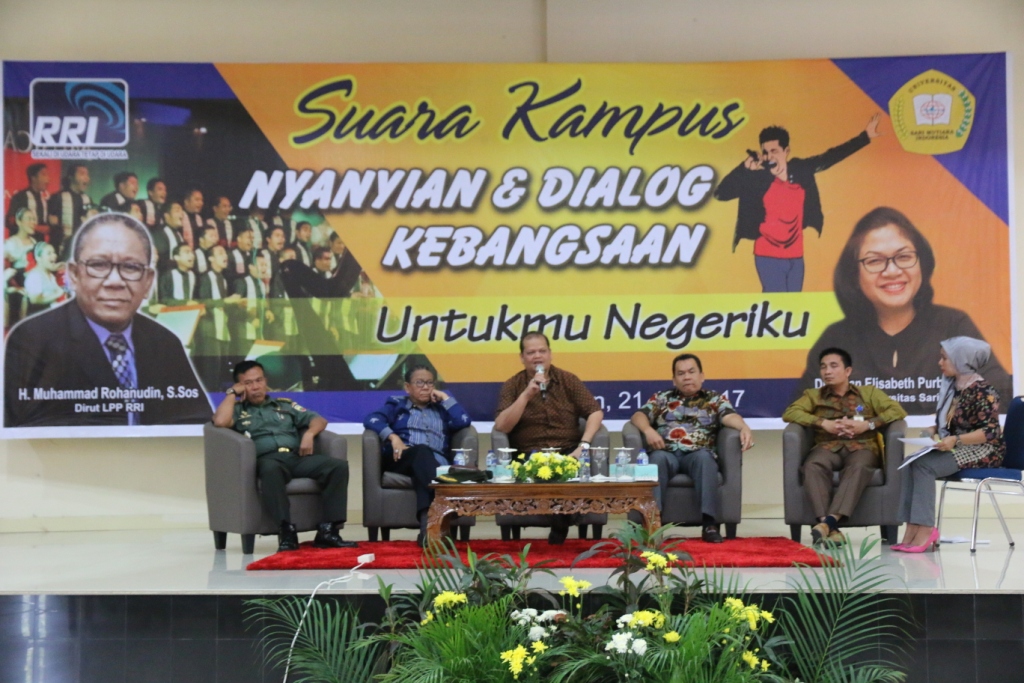 rektor-unpab-menjadi-narasumber-dalam-kegiatan-suara-kampus-nyanyian-dan-dialog-kebangsaan-untukmu-negeriku_62.jpg