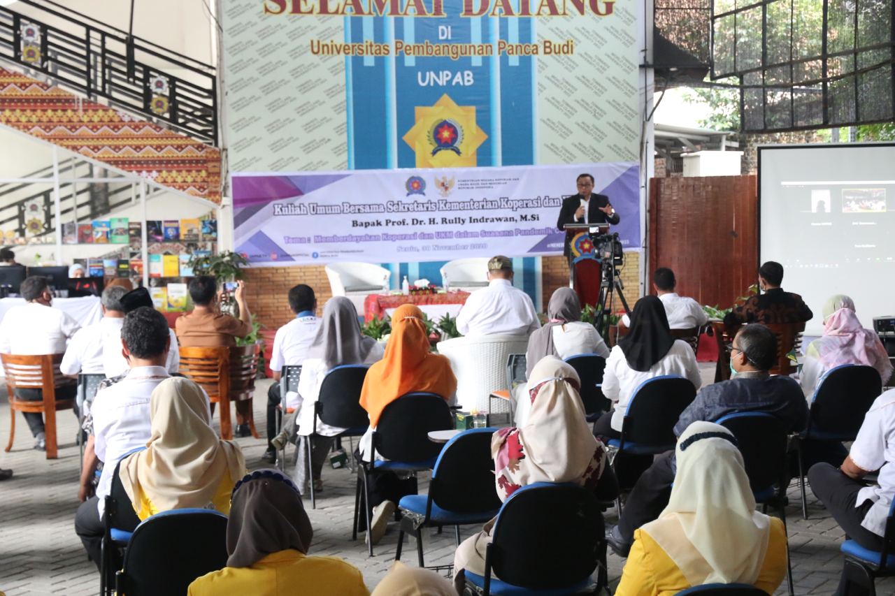 Sesmenkop UKM di UNPAB: Tingkatkan Kewirausahaan di Masa Pandemi Melalui Jalur PT sesmenkop-ukm-di-unpab-tingkatkan-kewirausahaan-di-masa-pandemi-melalui-jalur-pt_47.jpg