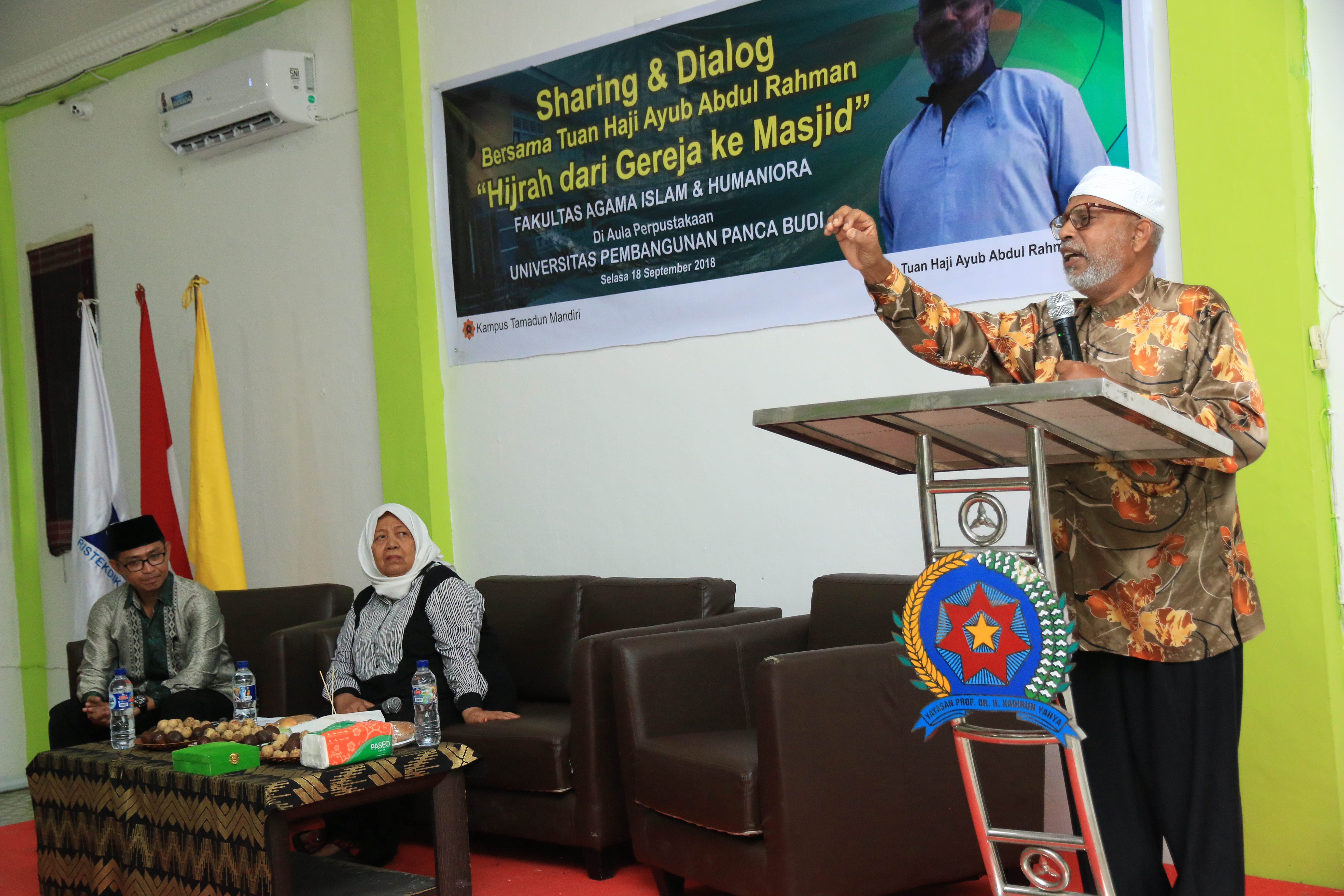 sharing-dan-dialog-hijrah-dari-gereja-ke-masjid_9.jpg