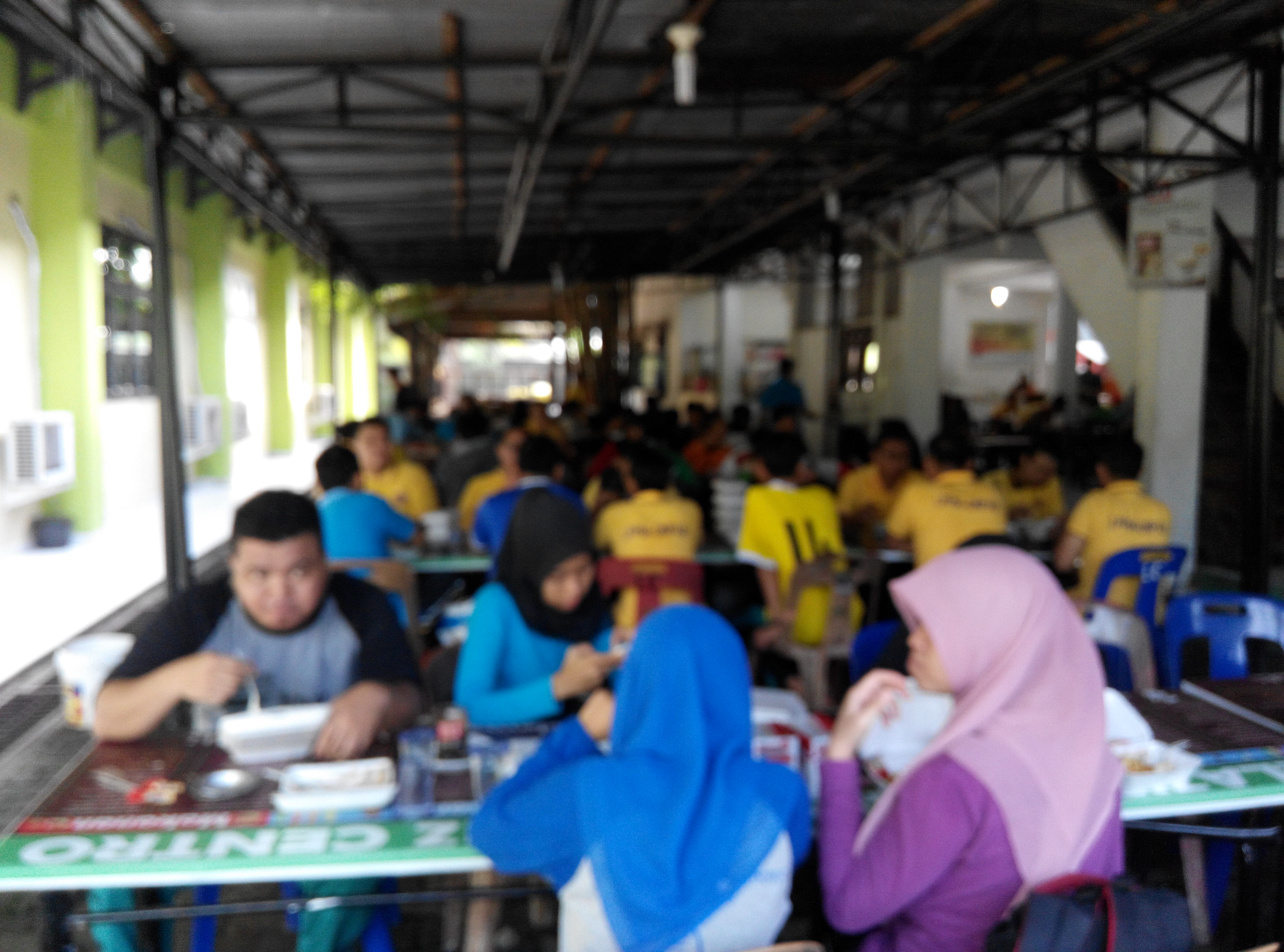 suasana-sarapan-pagi-bersama-civitas--pegawai-dan-mahasiswa-unpab-_36.jpg