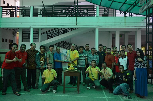 syukuran-atas-prestasi-unpab-fc-raih-piala-bergilir-rusdi-cup_51.jpg