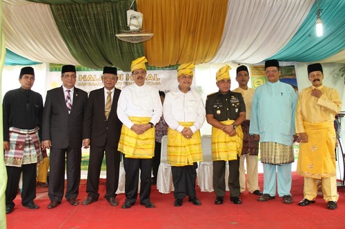Tiga Tokoh Melayu Ditepungtawari di Unpab tiga-tokoh-melayu-ditepungtawari-di-unpab_21.jpg