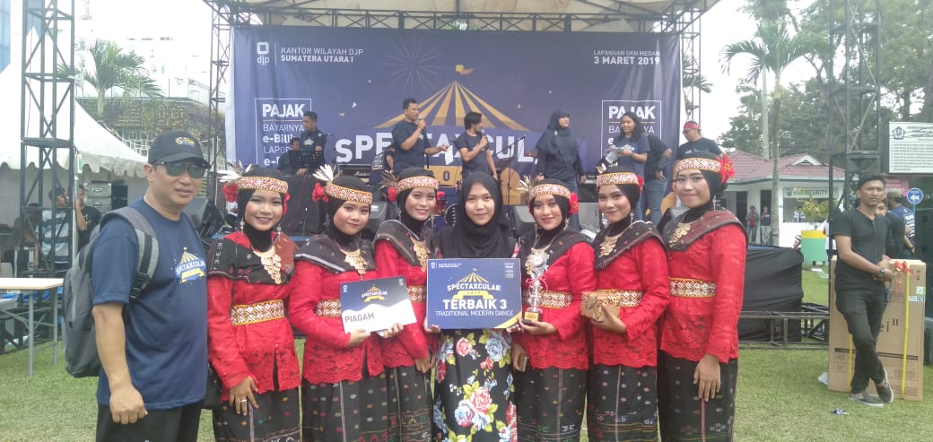 tim-tari-kuast-meraih-juara-iii-pada-lomba-tari-tradisional_26.jpg