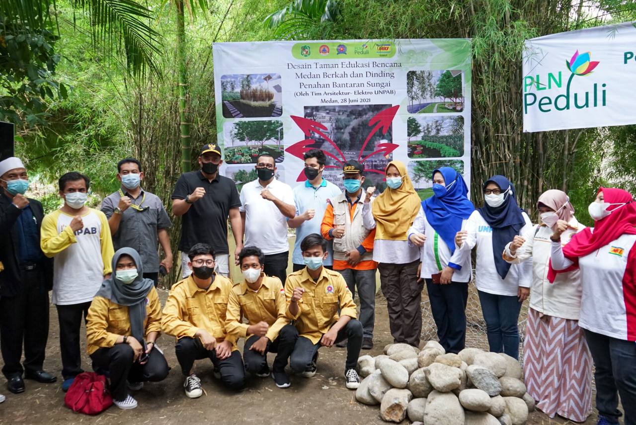 UNPAB dipercaya Oleh Pemerintah Kota Medan dan PT. PLN UIW Sumut Sebagai Pelaksana Pembangunan Taman Edukasi Bencana Medan Berkah unpab-dipercaya-oleh-pemerintah-kota-medan-dan-pt-pln-uiw-sumut-sebagai-pelaksana--pembangunan-taman-edukasi-bencana-medan-berkah_59.jpg