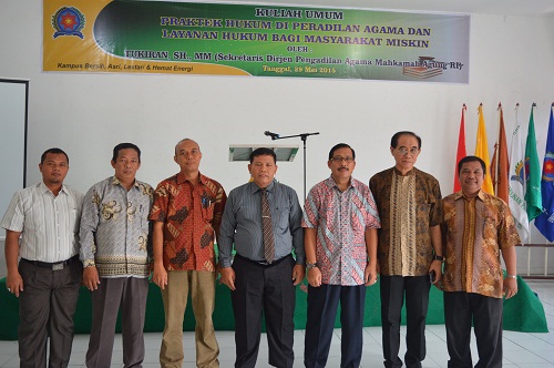unpab-gelar-kuliah-umum-bersama-sekretaris-dirjen-pengadilan-agama-mahkamah-agung-ri_41.jpg