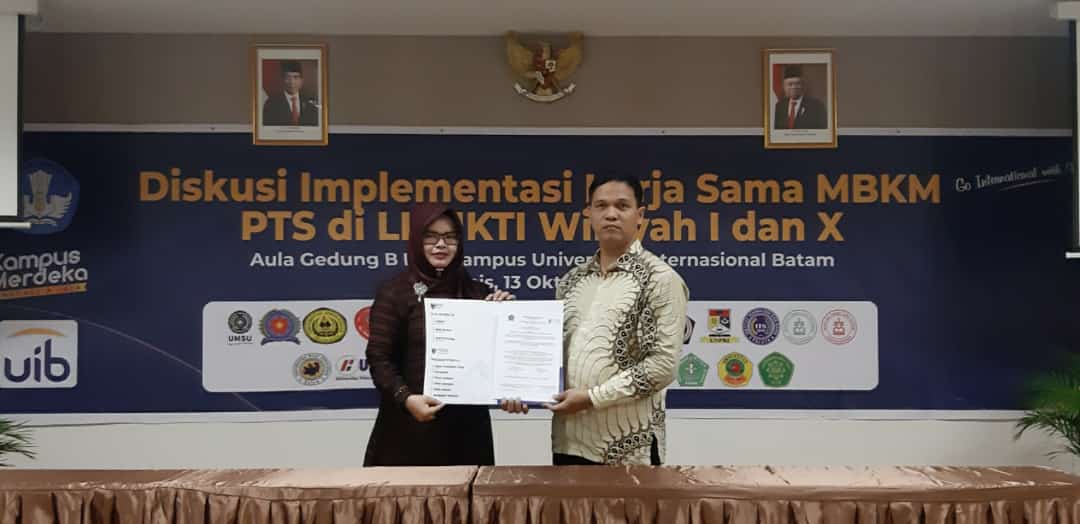 unpab-jalin-mou-di-bidang-pendidikan-pengajaran-dan-penelitian-dengan-universitas-putra-batam-dan-universitas-internasional-batam_74.jpg