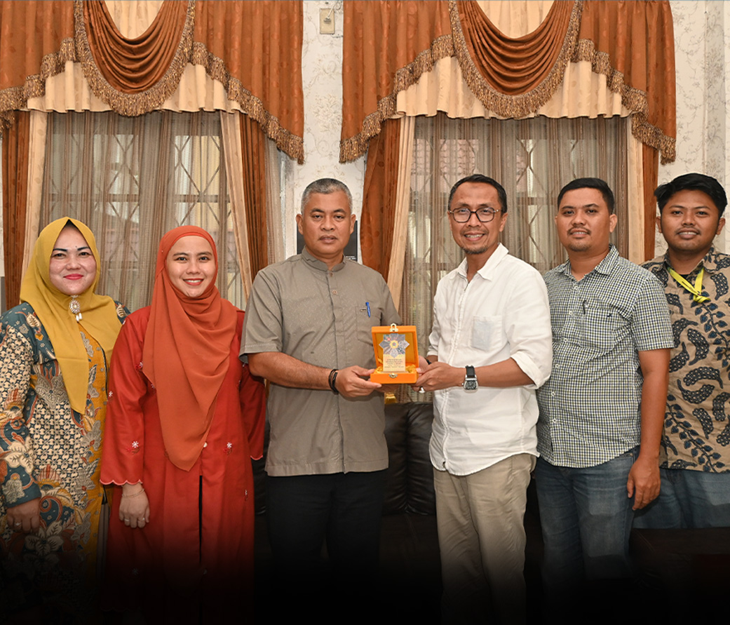 unpab-jalin-silaturahmi-dan-bahas-kolaborasi-strategis-bersama-ketua-dprd-asahan-1749878387_46.jpg