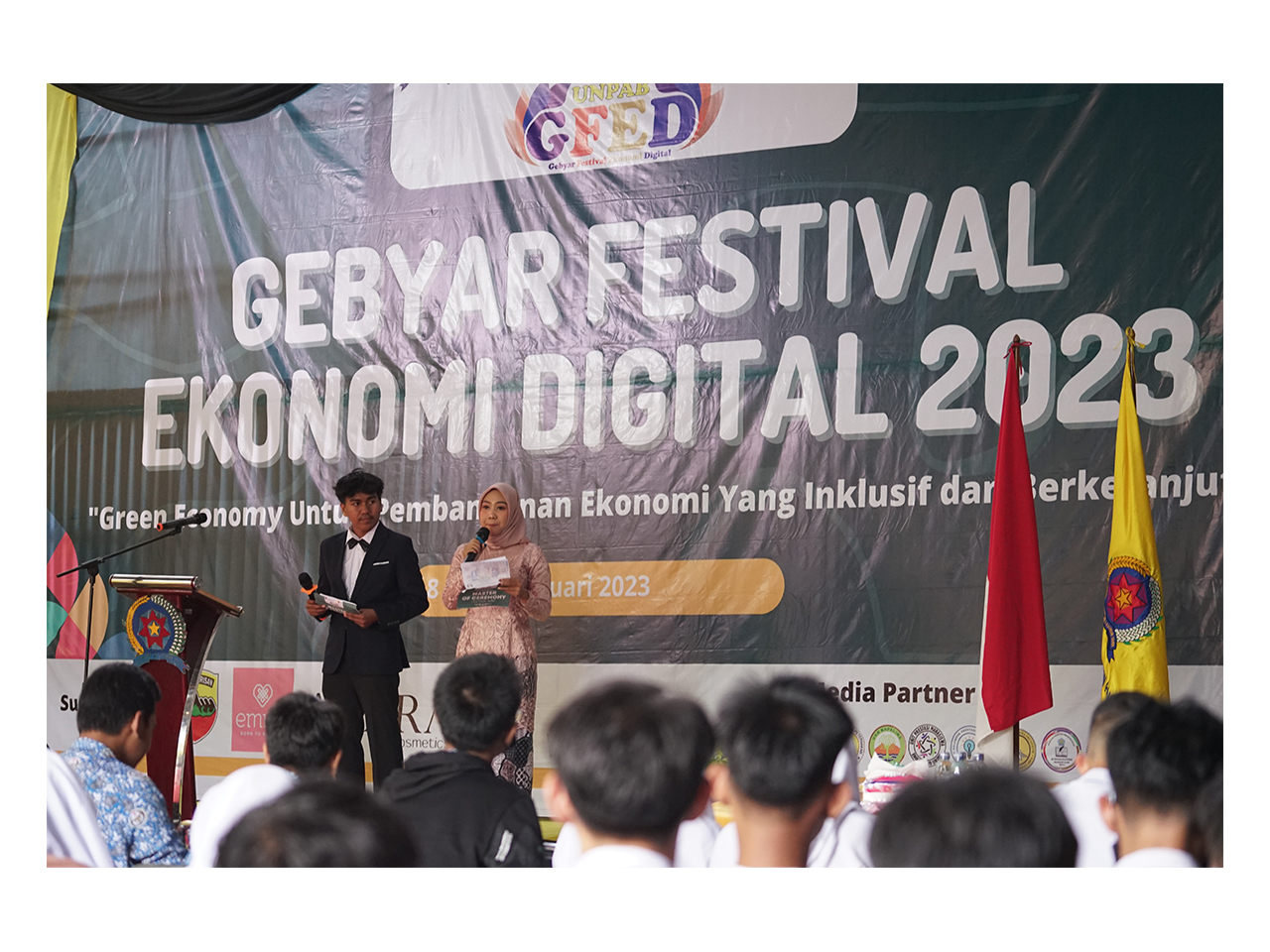 unpab-wujudkan-green-economy-melalui-gebyar-festival-ekonomi-digital-2023_49.jpg